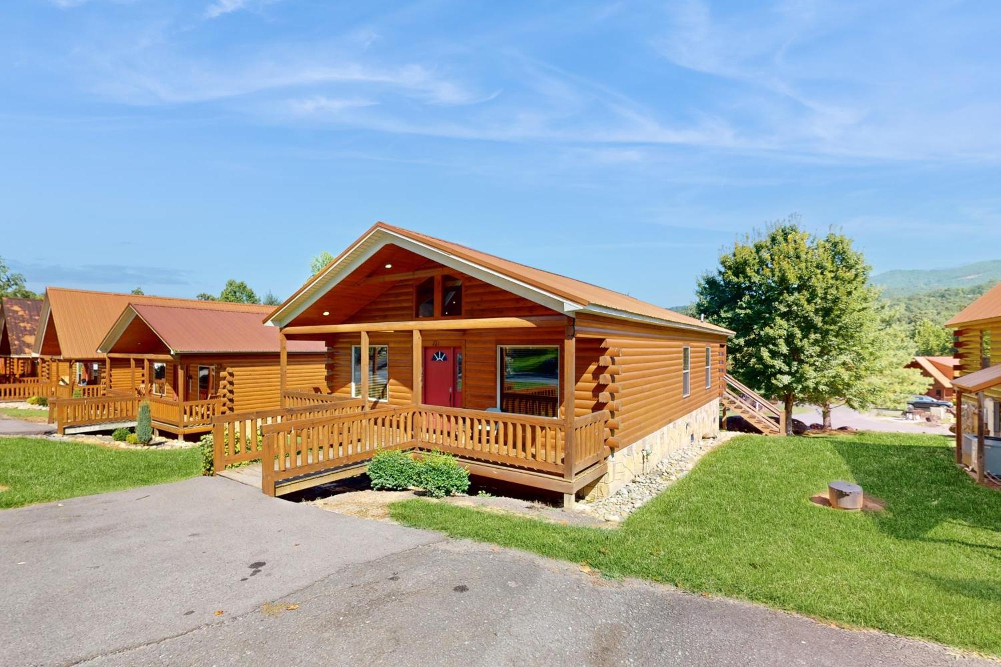 White Oak Resort Southern Comfort แกตลิงเบิร์ก ภายนอก รูปภาพ